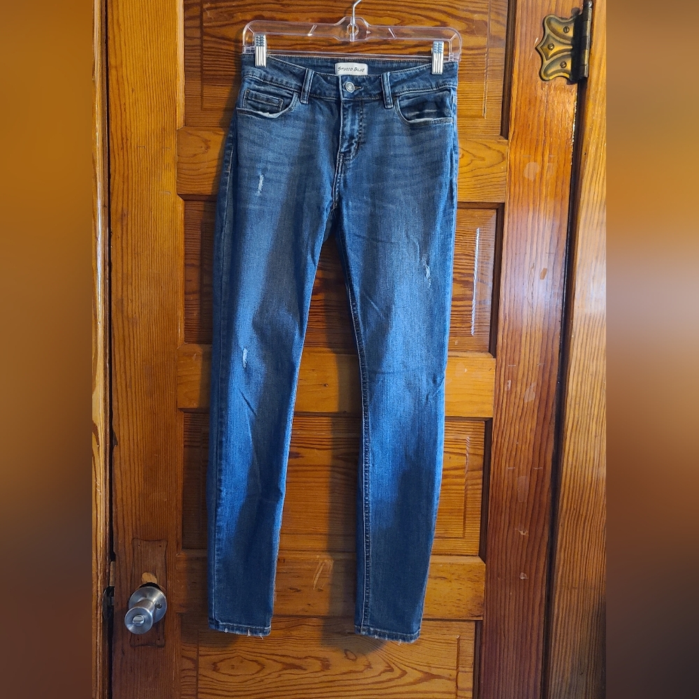 2/$10 Studio Blue Low Rise Medium Wash Distressed Skinny Jeans Size 27 Y2K 2000s